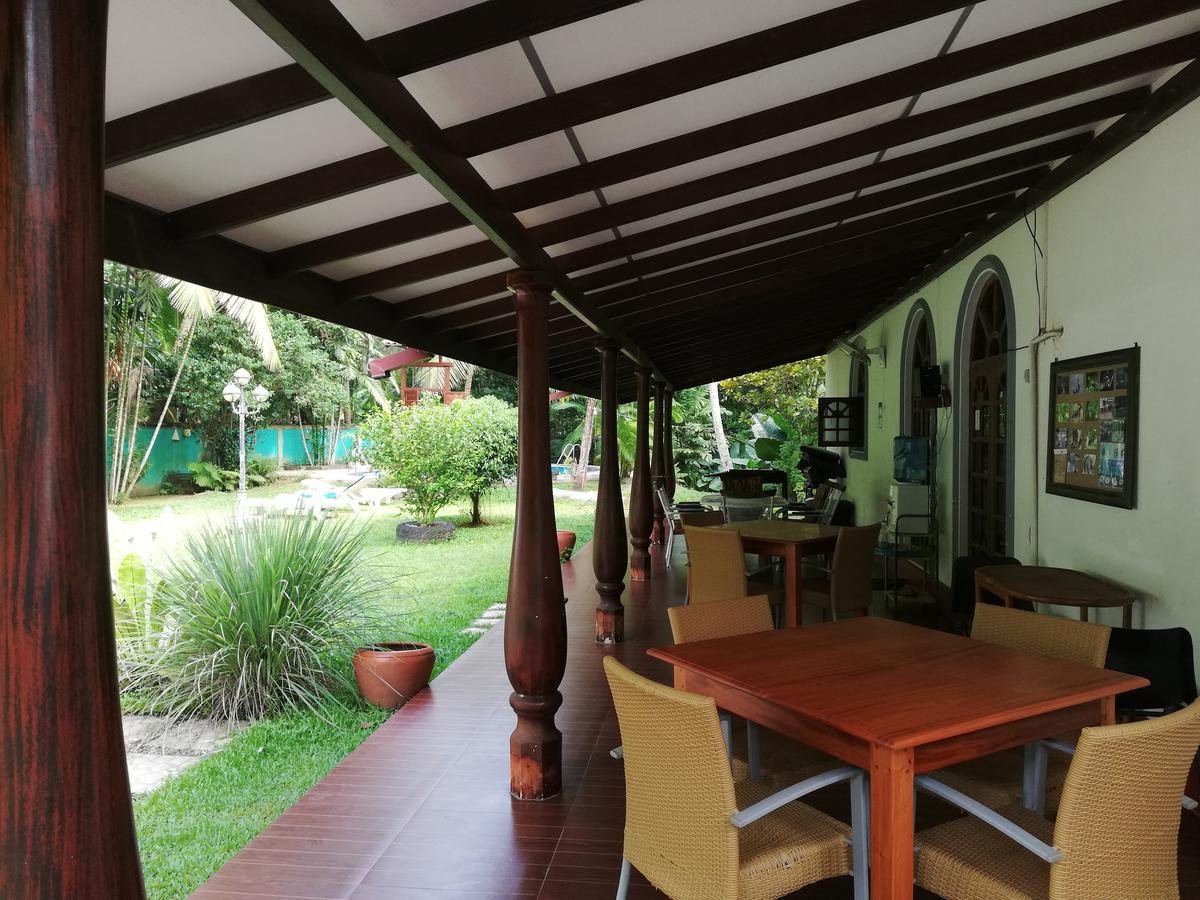 Manik Villa Bentota Exterior photo