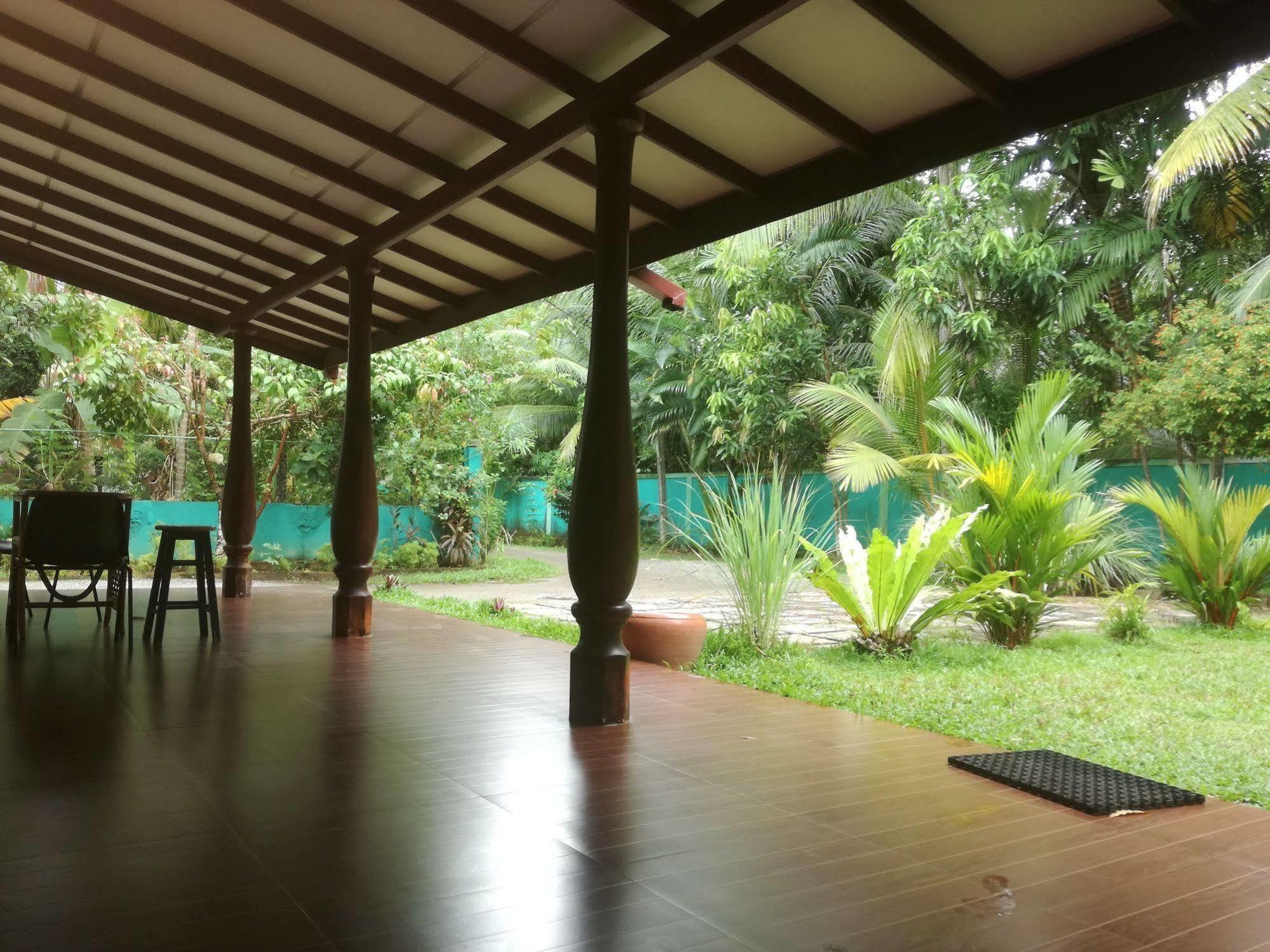 Manik Villa Bentota Exterior photo