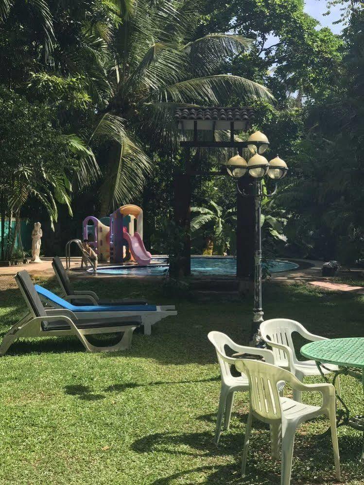 Manik Villa Bentota Exterior photo